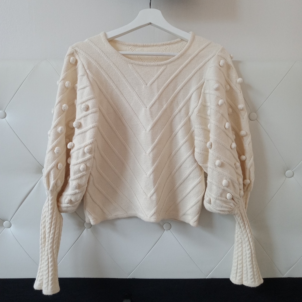 Sweater Small Ruffle Sleeve - Picture 10 of 11